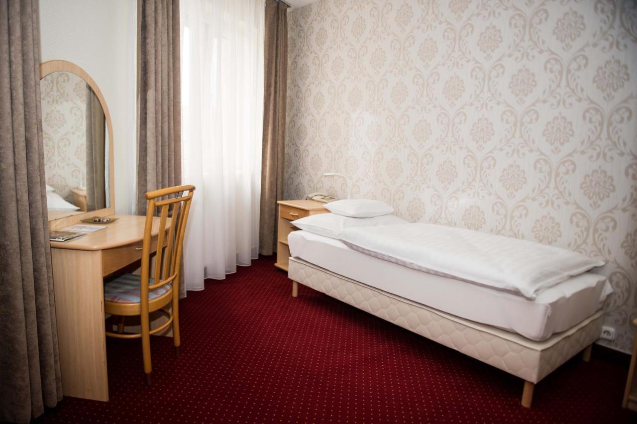Hozam Wellness és Apartman Szolnok Extérieur photo