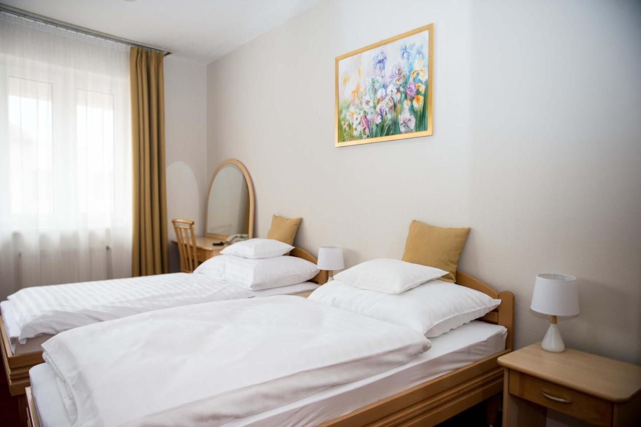 Hozam Wellness és Apartman Szolnok Extérieur photo